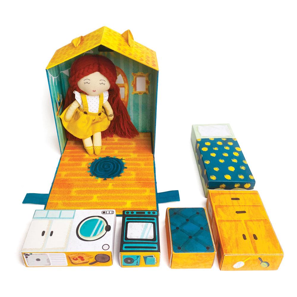 Svoora Dollhouse with cloth doll Laura - 1