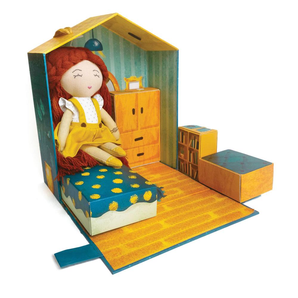 Svoora Dollhouse with cloth doll Laura - 2