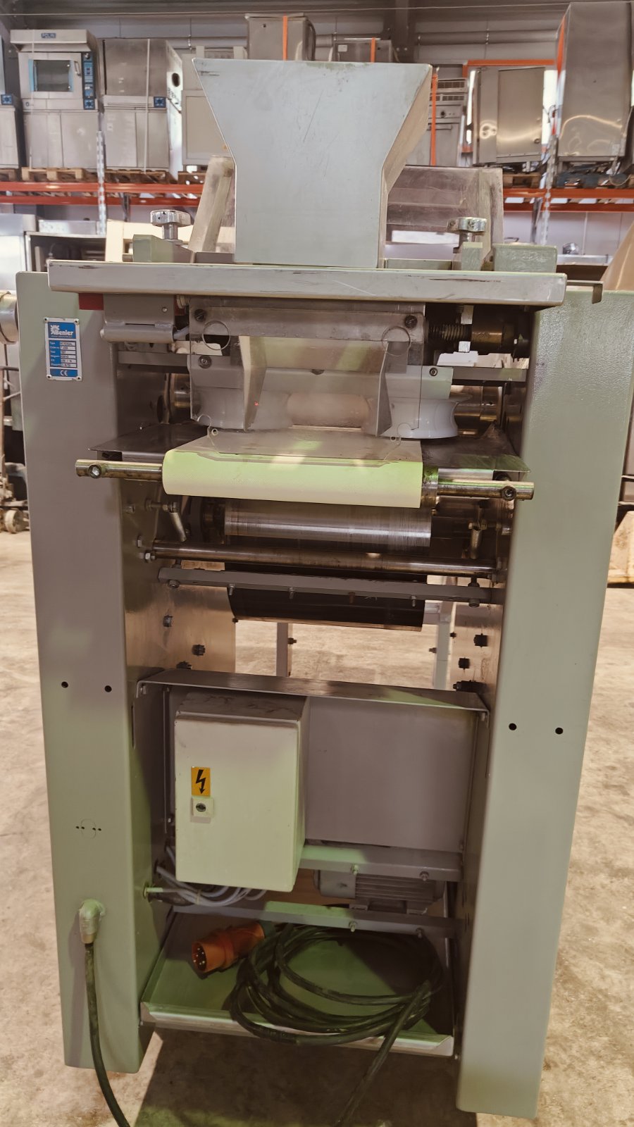 ΠΛΑΣΤΙΚΗ ΜΗΧΑΝΗ BENIER