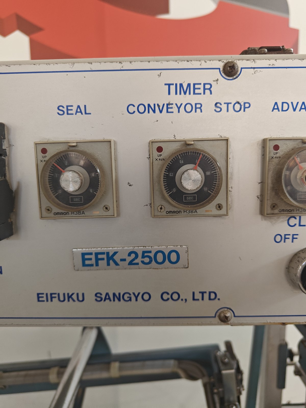 SHRINK PACKAGING MACHINE EFK 2500