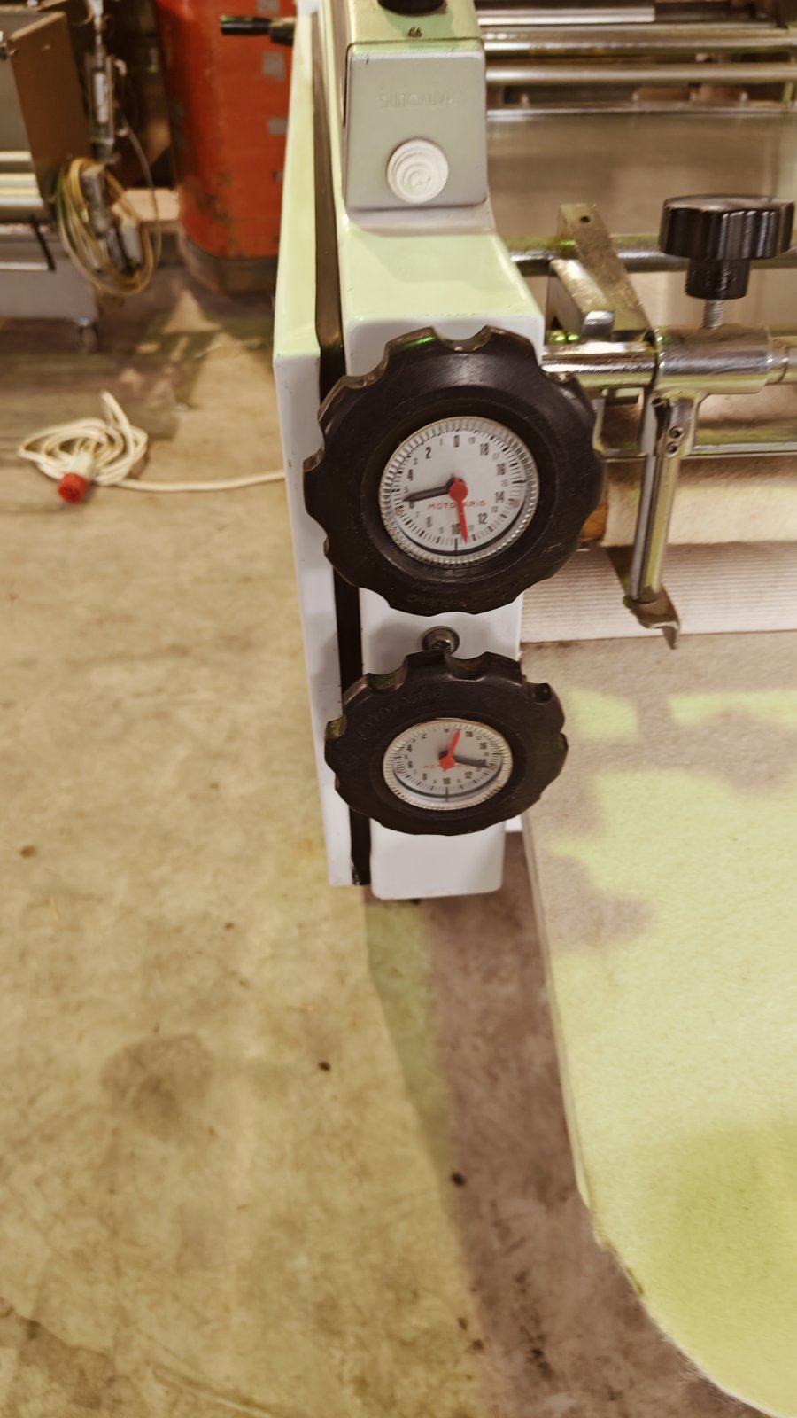 ΠΛΑΣΤΙΚΗ ΜΗΧΑΝΗ ELMAS