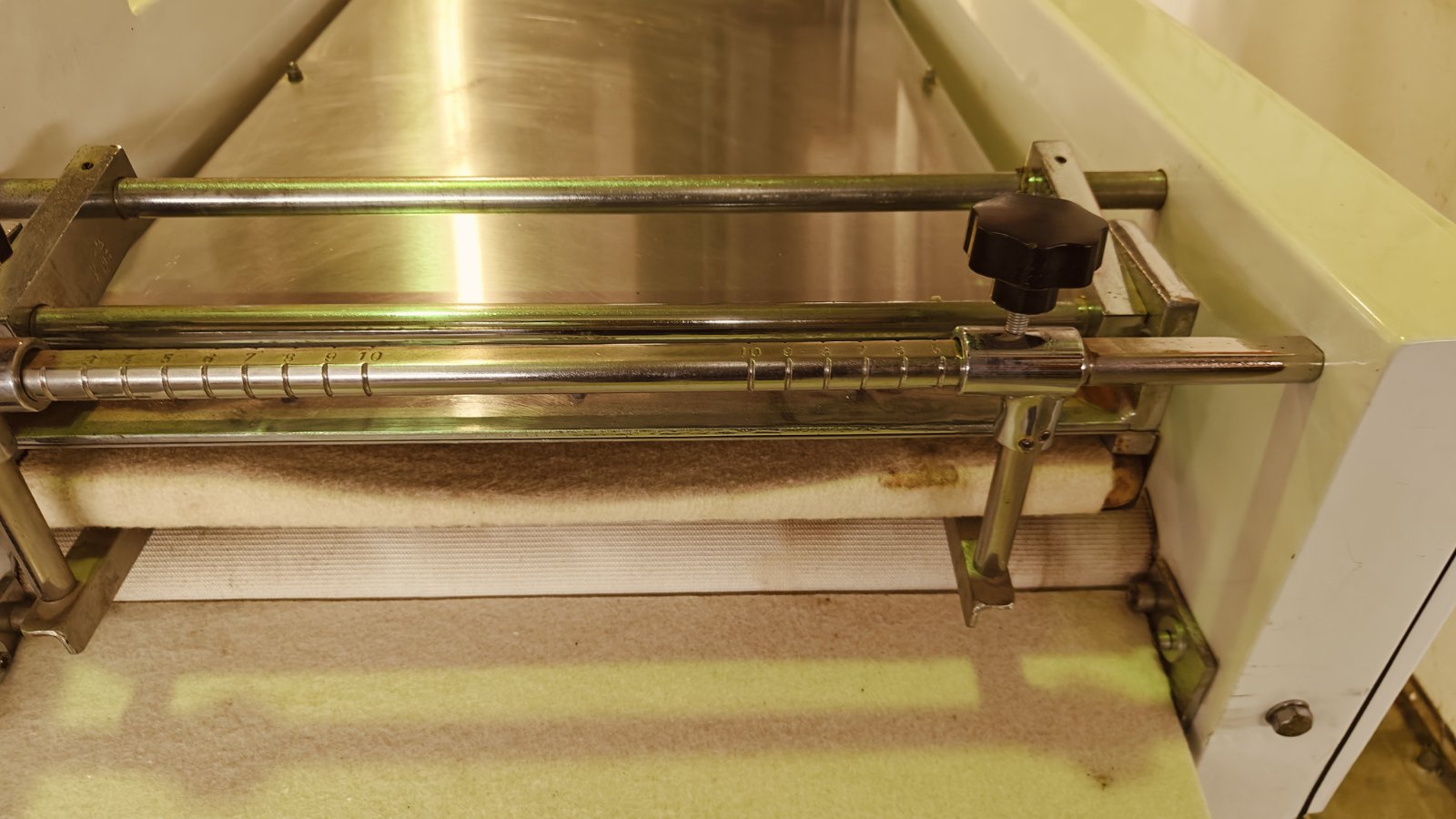 ΠΛΑΣΤΙΚΗ ΜΗΧΑΝΗ ELMAS