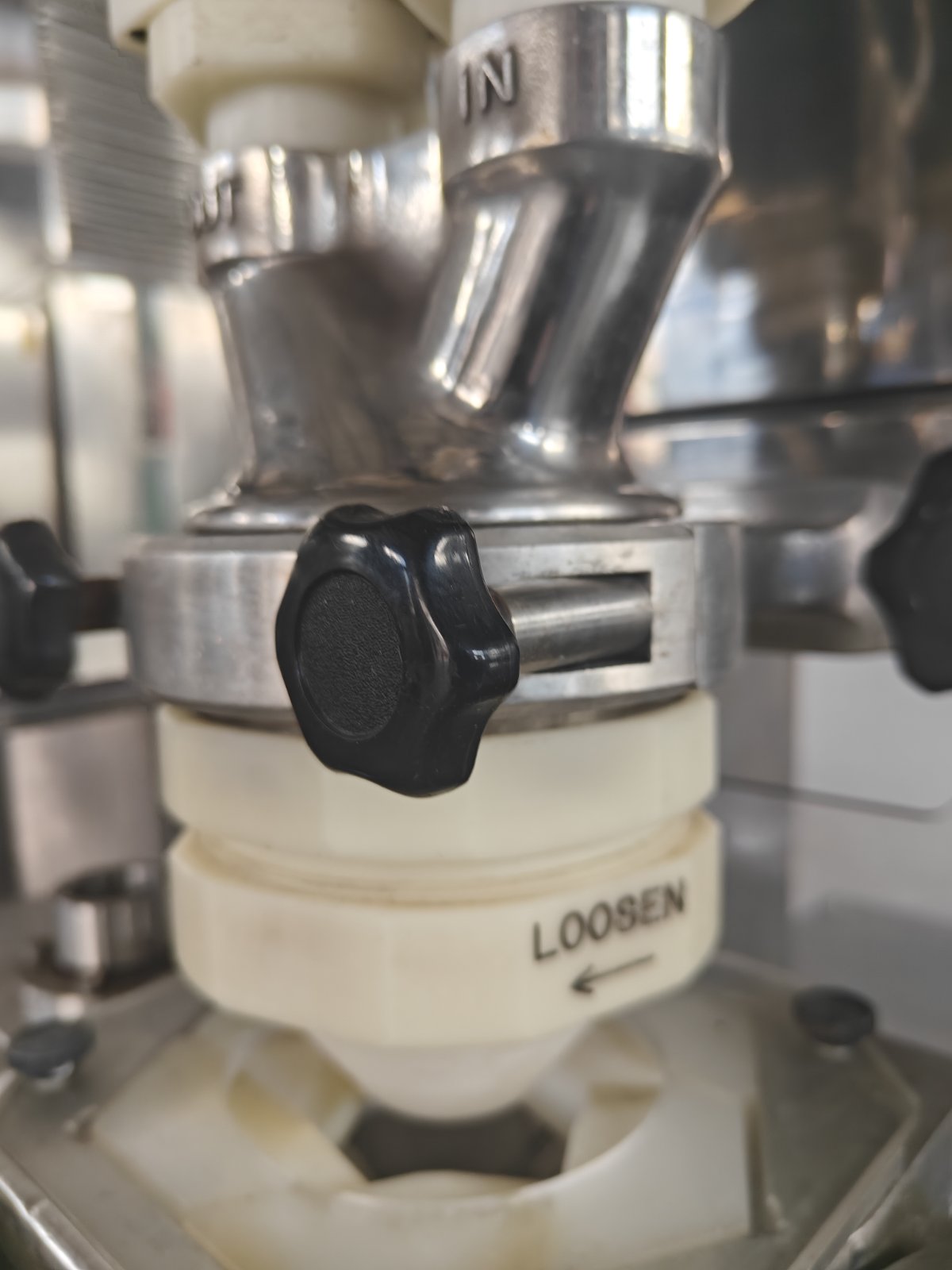 ΜΗΧΑΝΗΜΑ ΕΠΕΞΕΡΓΑΣΙΑΣ ΖΥΜΗΣ RHEON KN110
