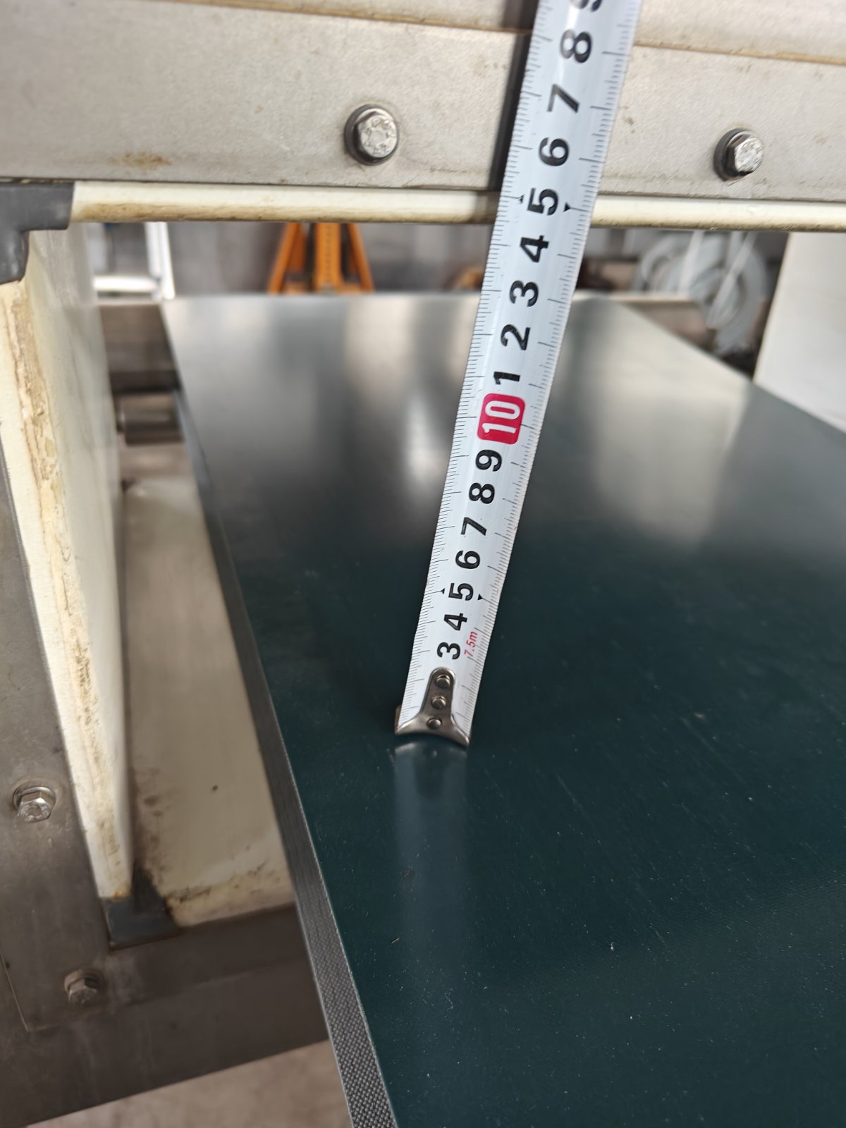 SAFELINE METAL DETECTOR