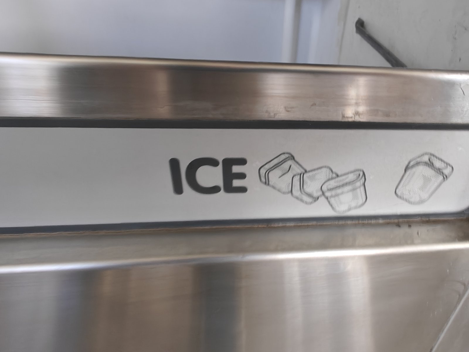 CATTABRIGA ICE CREAM MACHINE