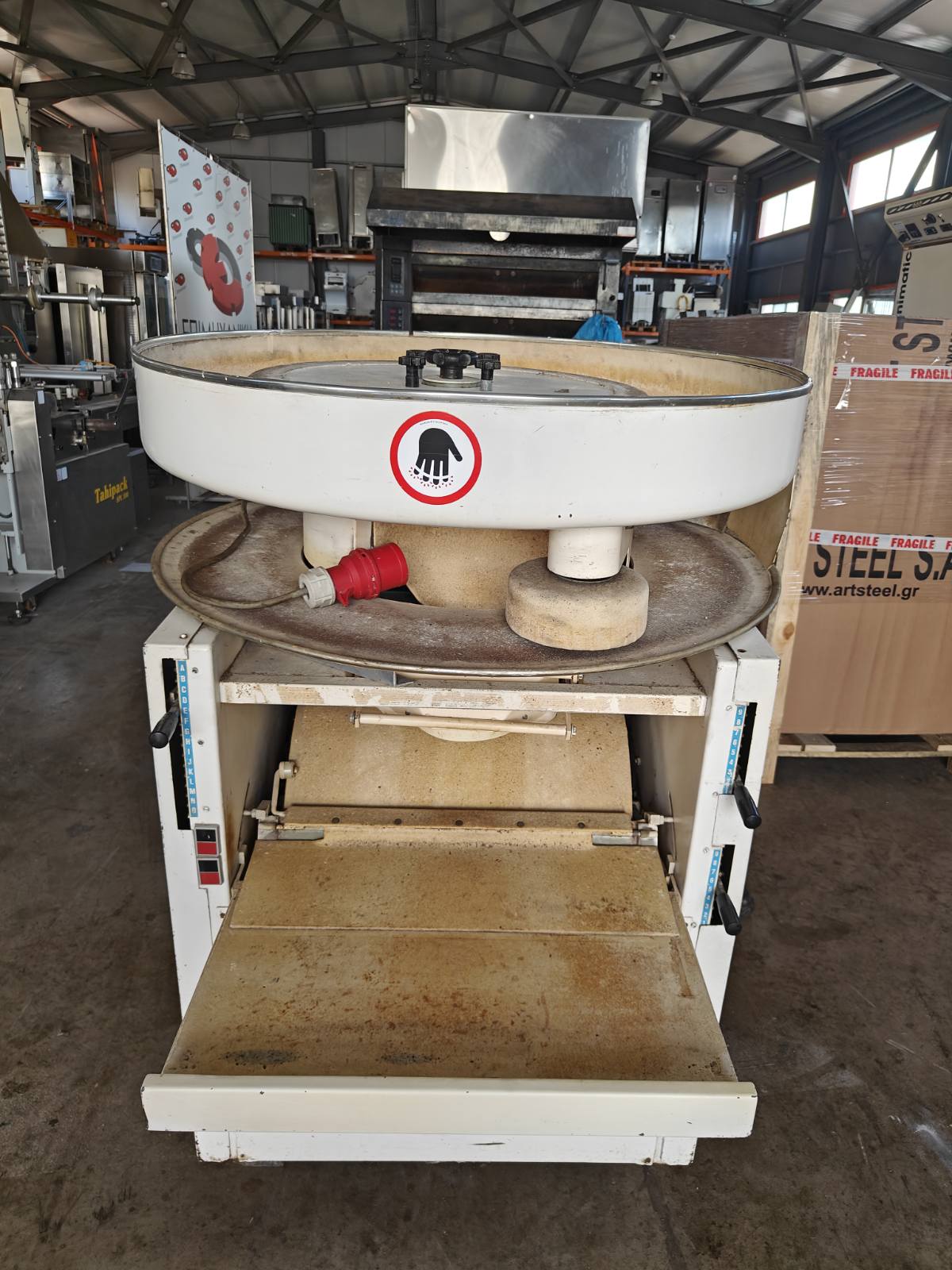 PIERRET DOUGH MOULDING AND ROUNDING MACHINE
