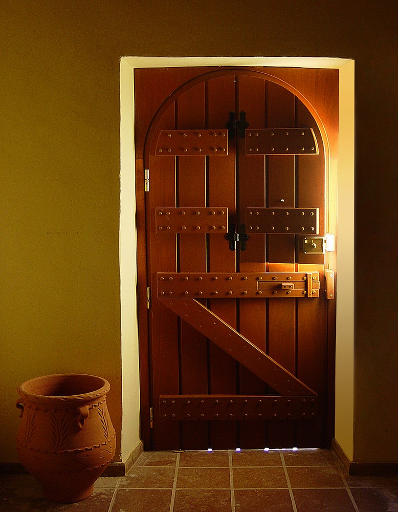 Traditional entrance door Κ401_r1