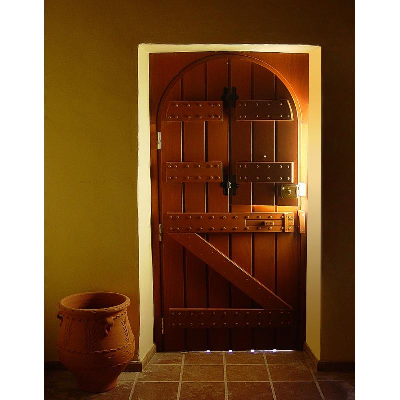 Παραδοσιακή πόρτα εισόδου Κ401_r1