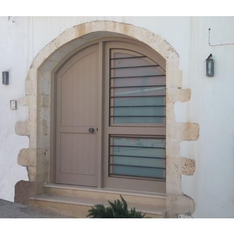 Traditional K406_r1_dks entrance door