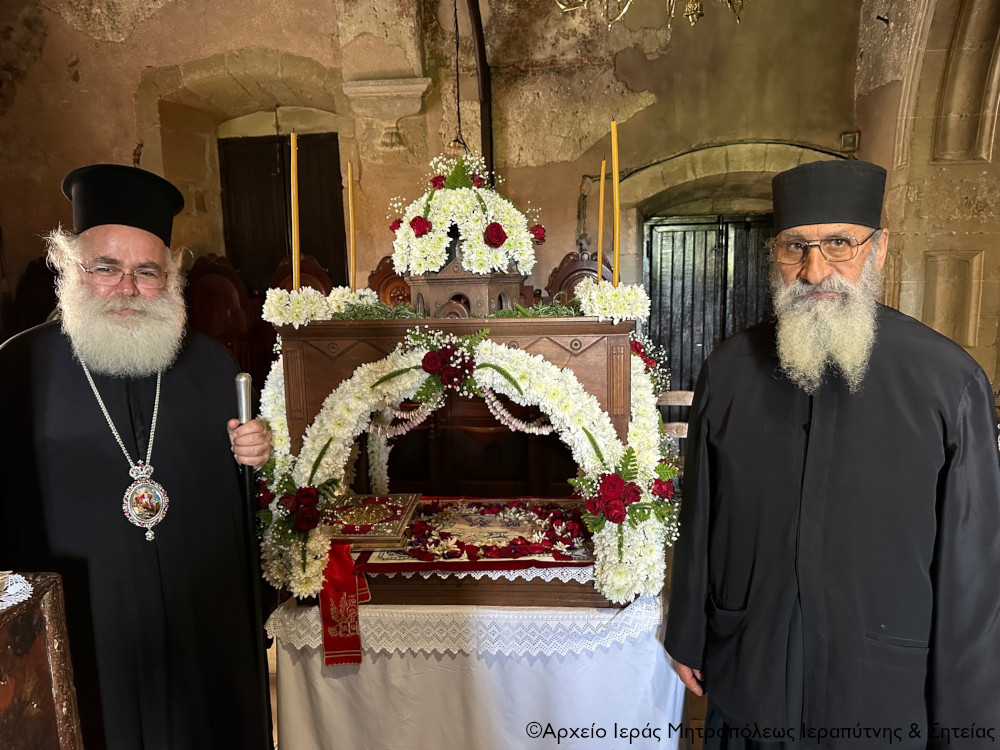 Το καθιερωμένο προσκύνημα του Σεβ. Μητροπολίτου Ιεραπύτνης και Σητείας κ. Κυρίλλου σε Επιταφίους Ενοριών και Ιερών Μονών της Ι. Μητροπόλεως