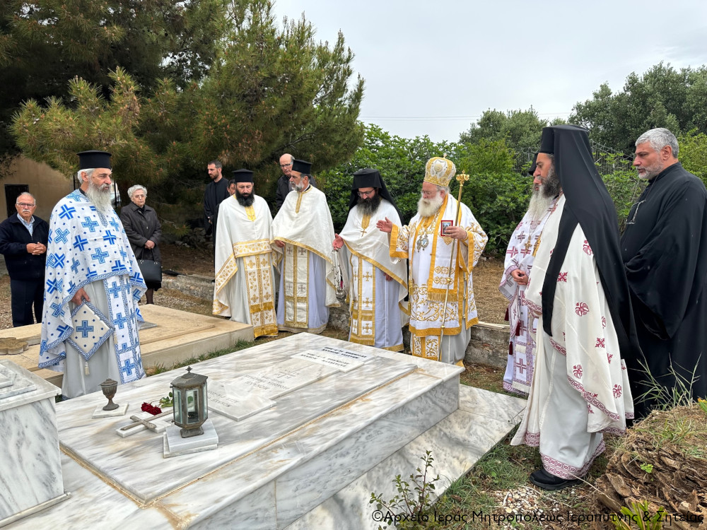 Αρχιερατική Θεία Λειτουργία και 40ήμερο Μνημόσυνο της μακαριστής Μοναχής Μελετίας στην Ιερά Μονή Αγιασμένου Ιεράπετρας
