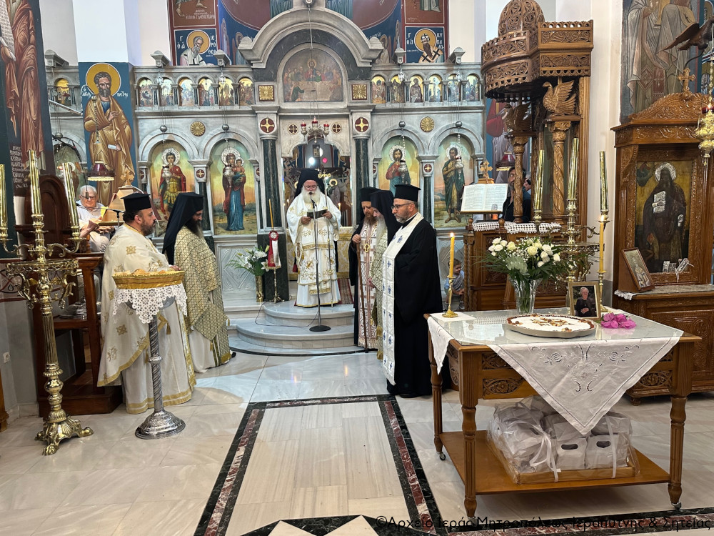 Αρχιερατική Θεία Λειτουργία και Μνημόσυνο στην Ενορία Αυγενικής Ηρακλείου