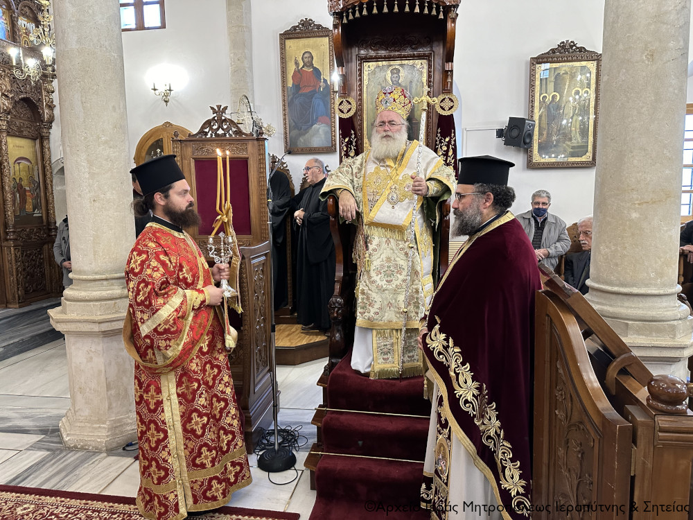 Ο εορτασμός της εορτής των Χριστουγέννων στον Ιερό Μητροπολιτικό Ναό Αγίου Γεωργίου Ιεράπετρας