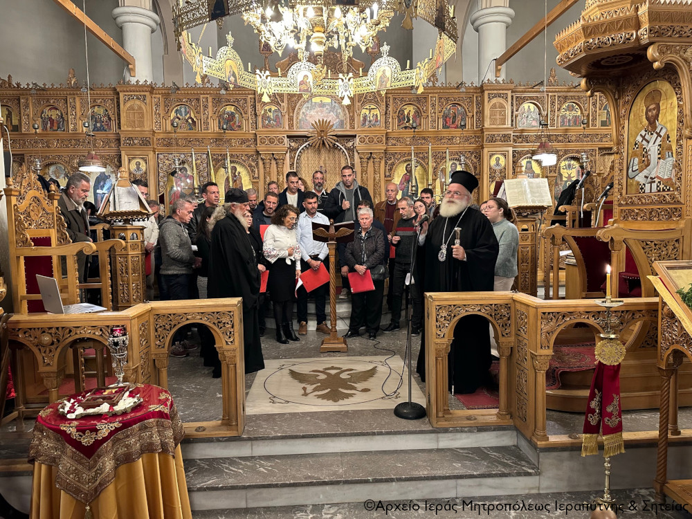 Επιτυχημένη η Χριστουγεννιάτικη εκδήλωση της Σχολής Βυζαντινής Μουσικής και ηΈκθεση έργων σπουδαστών της Σχολής Αγιογραφίας-Ψηφιδωτού της Ιεράς Μητροπόλεως Ιεραπύτνης και Σητείας στον Ι. Ναό Αγ. Γεωργίου Σητείας
