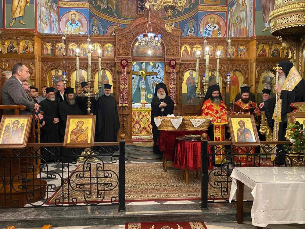 Σε εορταστική ατμόσφαιρα η κοπή της Βασιλόπιτας της Ι. Μητροπόλεως Ιεραπύτνης και Σητείας στη Σητεία Επίδοση των διορισμών στα Μέλη των νέων Εκκλησιαστικών Συμβουλίων 