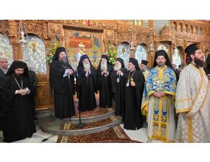 Ο Σεβ. Μητροπολίτης κ. Κύριλλος μετείχε στο Αρχιερατικό Συλλείτουργο στον Ιερό Μητροπολιτικό Ναό Μεγάλης Παναγίας, προεξάρχοντος του νέου Μητροπολίτου Κυδωνίας και Αποκορώνου κ. Τίτου