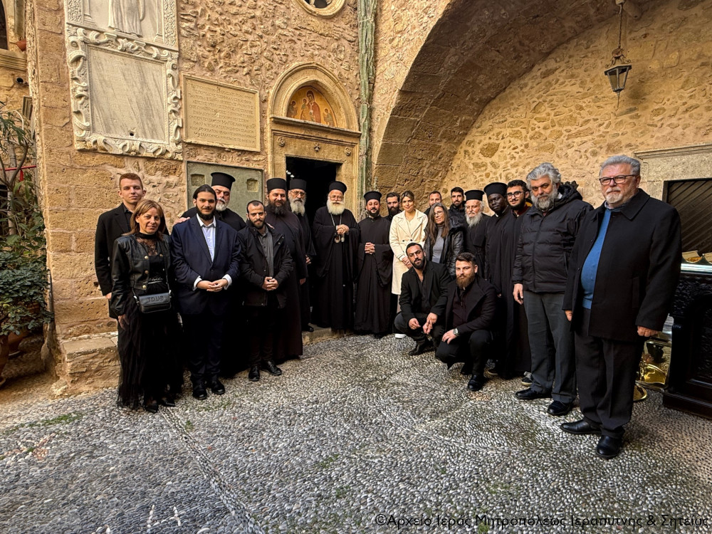 Χειροτονία Διακόνου από τον Σεβ. Μητροπολίτη Ιεραπύτνης και Σητείας κ. Κύριλλο στην Ιερά Μονή Τοπλού Σητείας