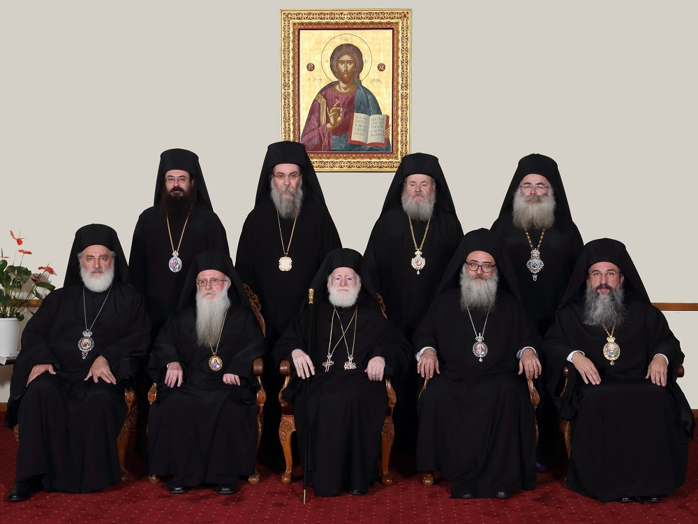 Νέες Αποφάσεις της Ιεράς Επαρχιακής Συνόδου της Εκκλησίας Κρήτης για τον περιορισμό της εξάπλωσης του κορωνοϊού