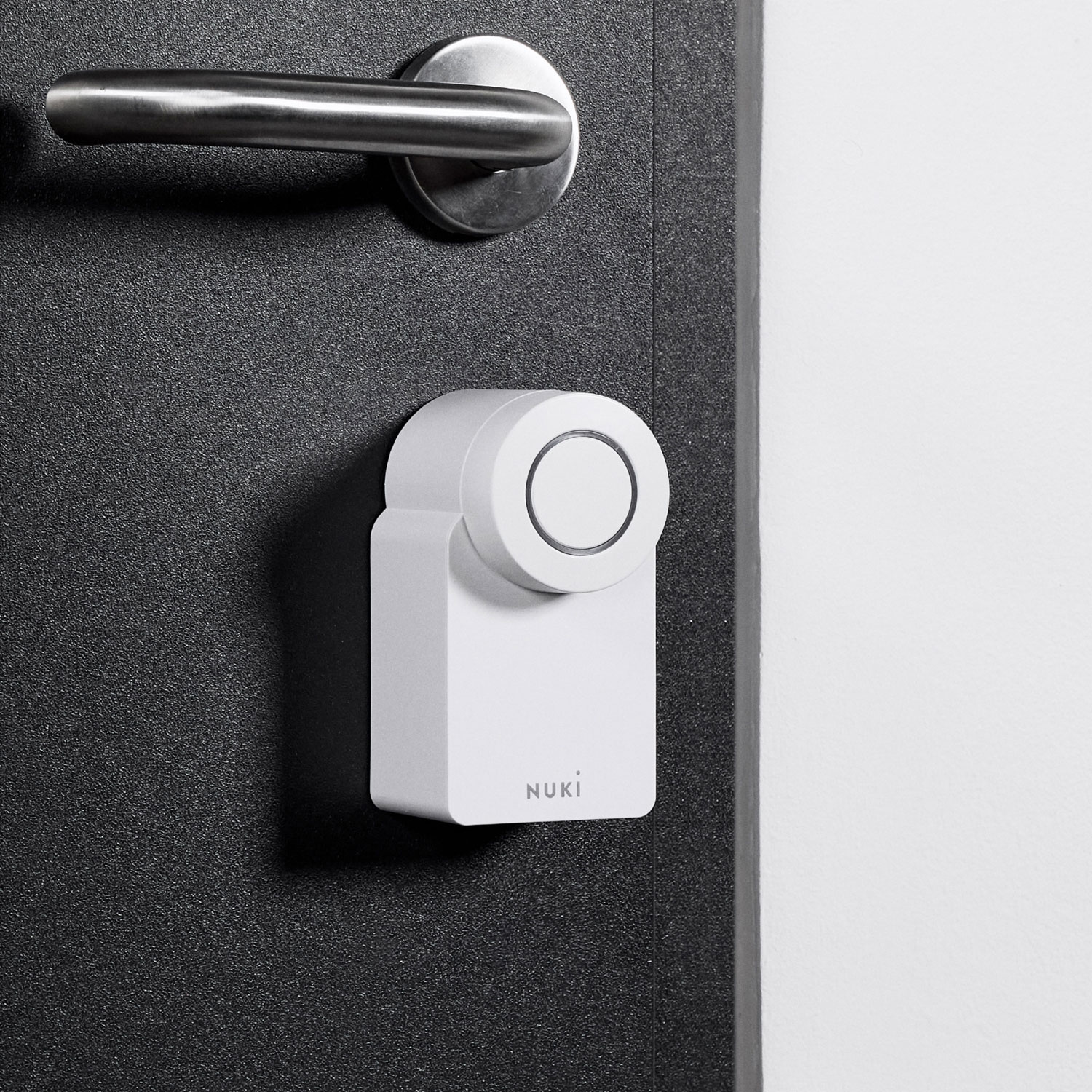 Έξυπνη Κλειδαριά Nuki Smart Lock GO White, λευκή