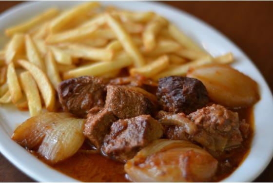 Μοσχαράκι στιφάδο