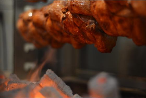 Τα πλεονεκτήματα του ψησίματος στα κάρβουνα