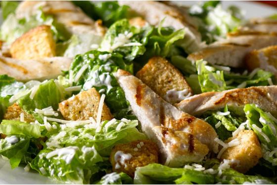 Είναι στην πραγματικότητα η σαλάτα του Καίσαρα αυτοκρατορική;