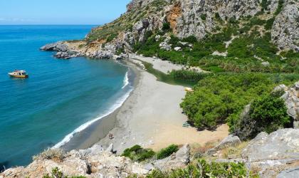 Preveli Strand met de auto: parkeren, route, kaart & toegangstips