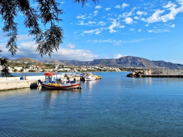 makris gialos beach