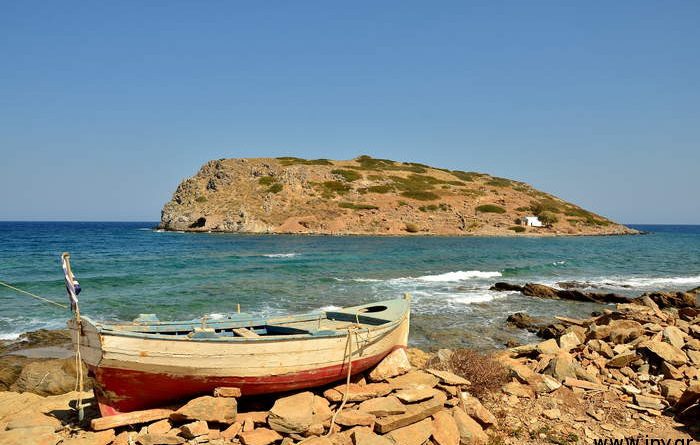 mochlos crete beach