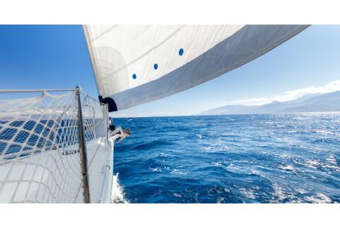 Best Time of Year to Sail in Greece: Weather, Crowds, Costs
