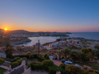 Landmarks And Wonders: Crete
