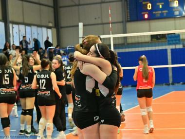 "Μεθυσμένη Πολιτεία" τα κορίτσια του ΟΦΗ : Η παρακάμερα της πρόκρισης στους 4 της Ελλάδος (VIDEO+PHOTOS)