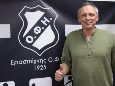 Φράνκ Νπεπέστελε: "Δεν είναι εύκολη η κλήρωση με τη Γκίσεν, αλλά θα παλέψουμε για την πρόκριση"