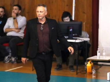 Φράνκ Ντεπέστελε: "Θα γίνει μάχη με τη Σύρο"