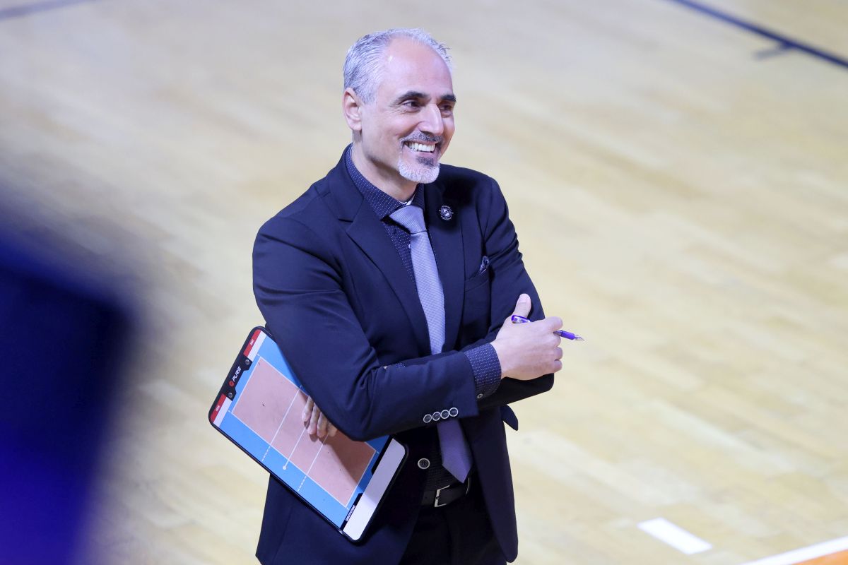 Γιάννης Καλμαζίδης: "Να κλείσουμε με νίκη την κανονική διάρκεια του πρωταθλήματος"