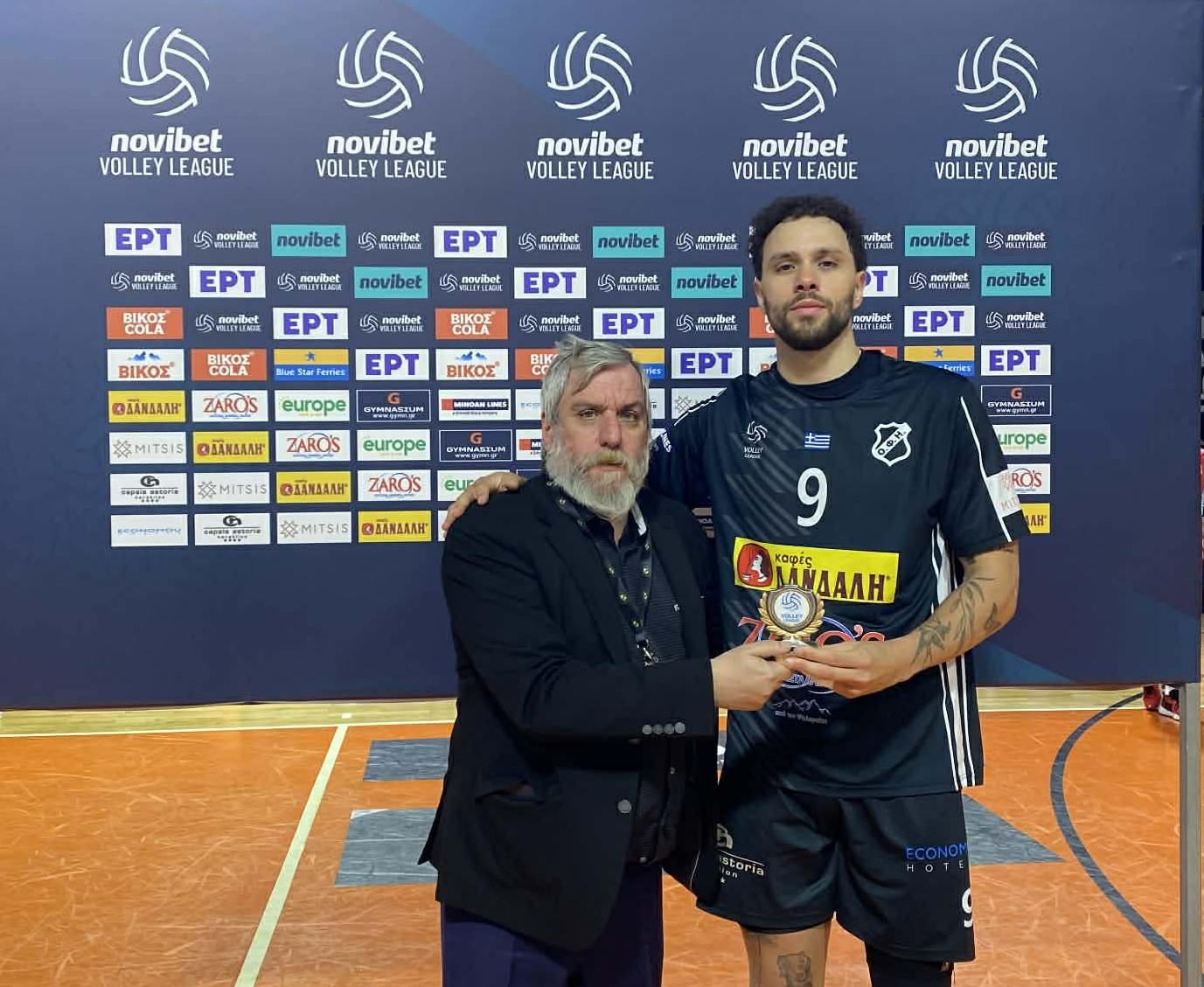 Τα βραβεία στους αθλητές του ΟΦΗ Μίτιτς και Μολίνα (VIDEO+ΦΩΤΟΓΡΑΦΙΕΣ)