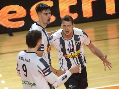 Γιάννης Καλμαζίδης: "Συγχαρητήρια στους παίκτες μου, κάποιοι έπαιξαν με πόνο"