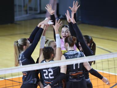 Pre League Γυναικών: Εξασφάλισαν την συμμετοχή στα πλει-οφ ανόδου τα κορίτσια του ΟΦΗ  και βλέπουν ψηλότερα