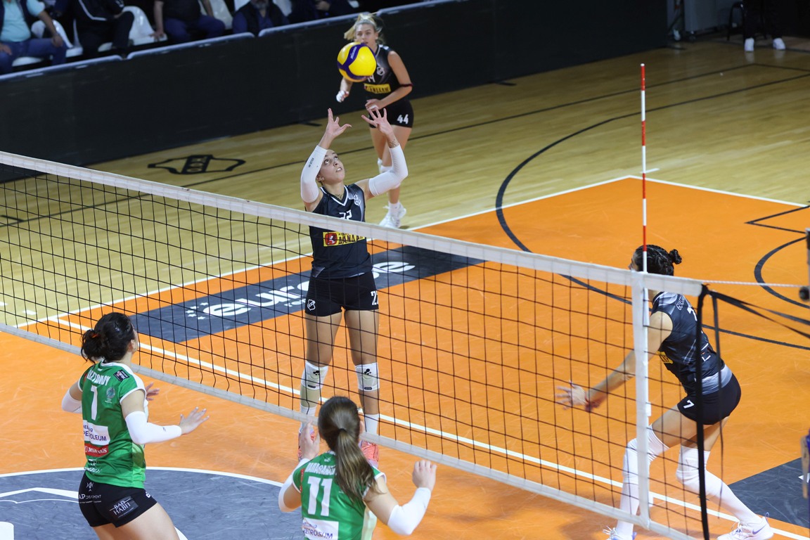 Για το 4Χ4 εκτός έδρας τα κορίτσια του ΟΦΗ