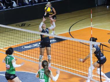 Για το 4Χ4 εκτός έδρας τα κορίτσια του ΟΦΗ