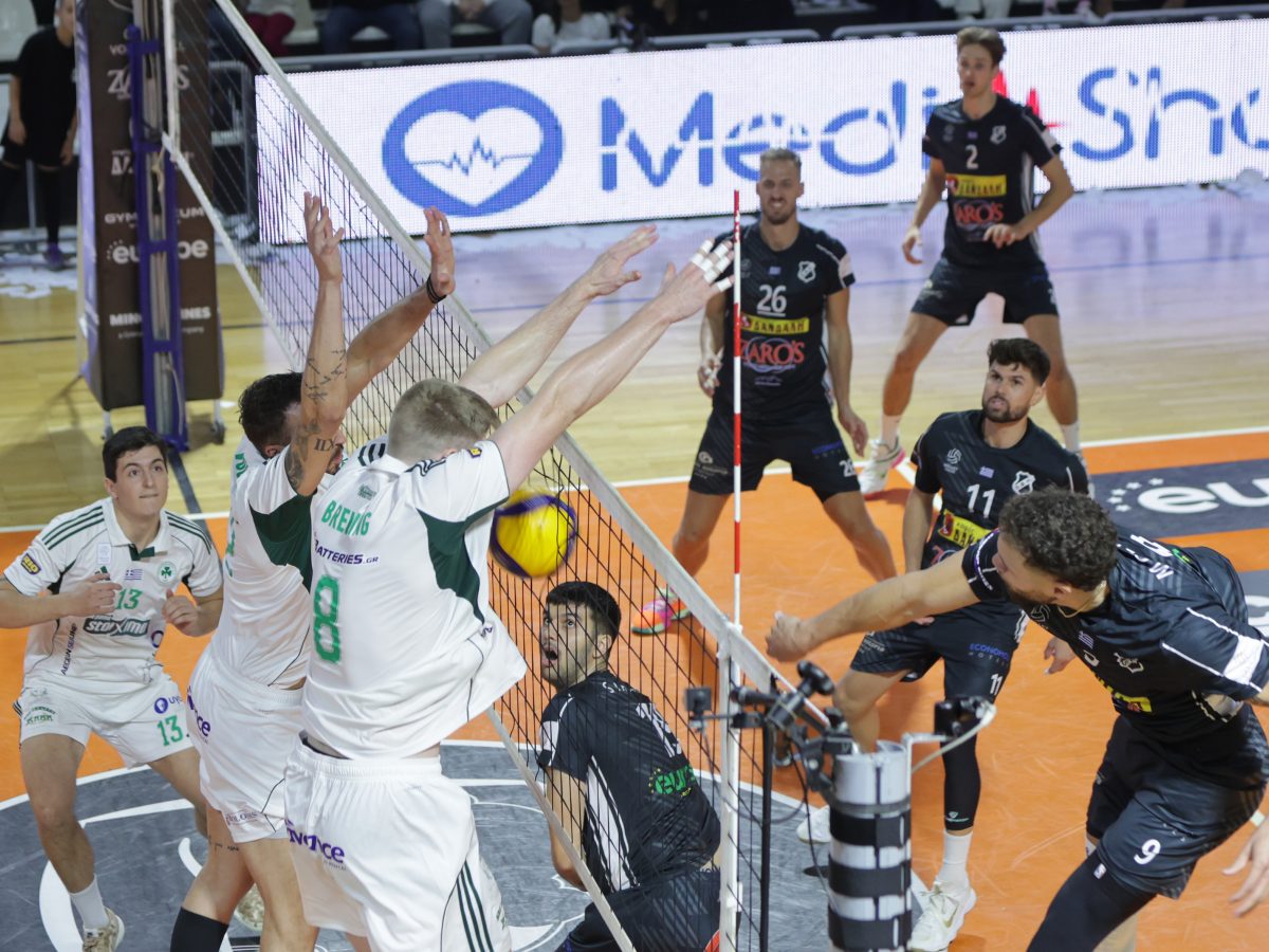 Τα έδωσε όλα ο ΟΦΗ χωρίς τον Μιχαίλοβιτς, αλλά ηττήθηκε 1-3 απο τον ΠΑΟ -Φανταστική ατμόσφαιρα στο κλειστό του ΒΑΚ