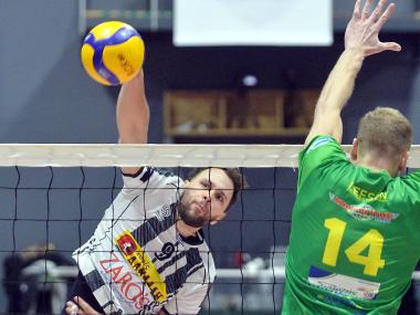 Τρία παιχνίδια σε έξι μέρες για την ομάδα βόλεϊ του ΟΦΗ!