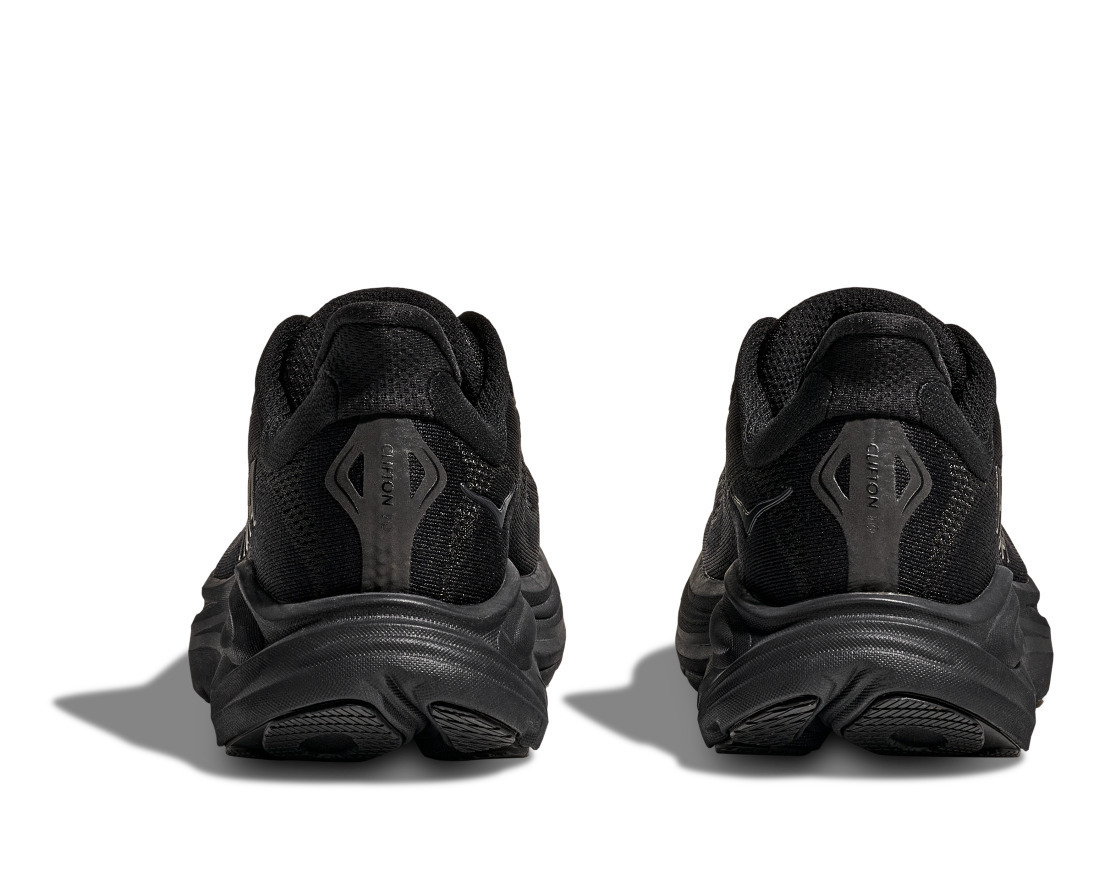 Hoka Clifton 10