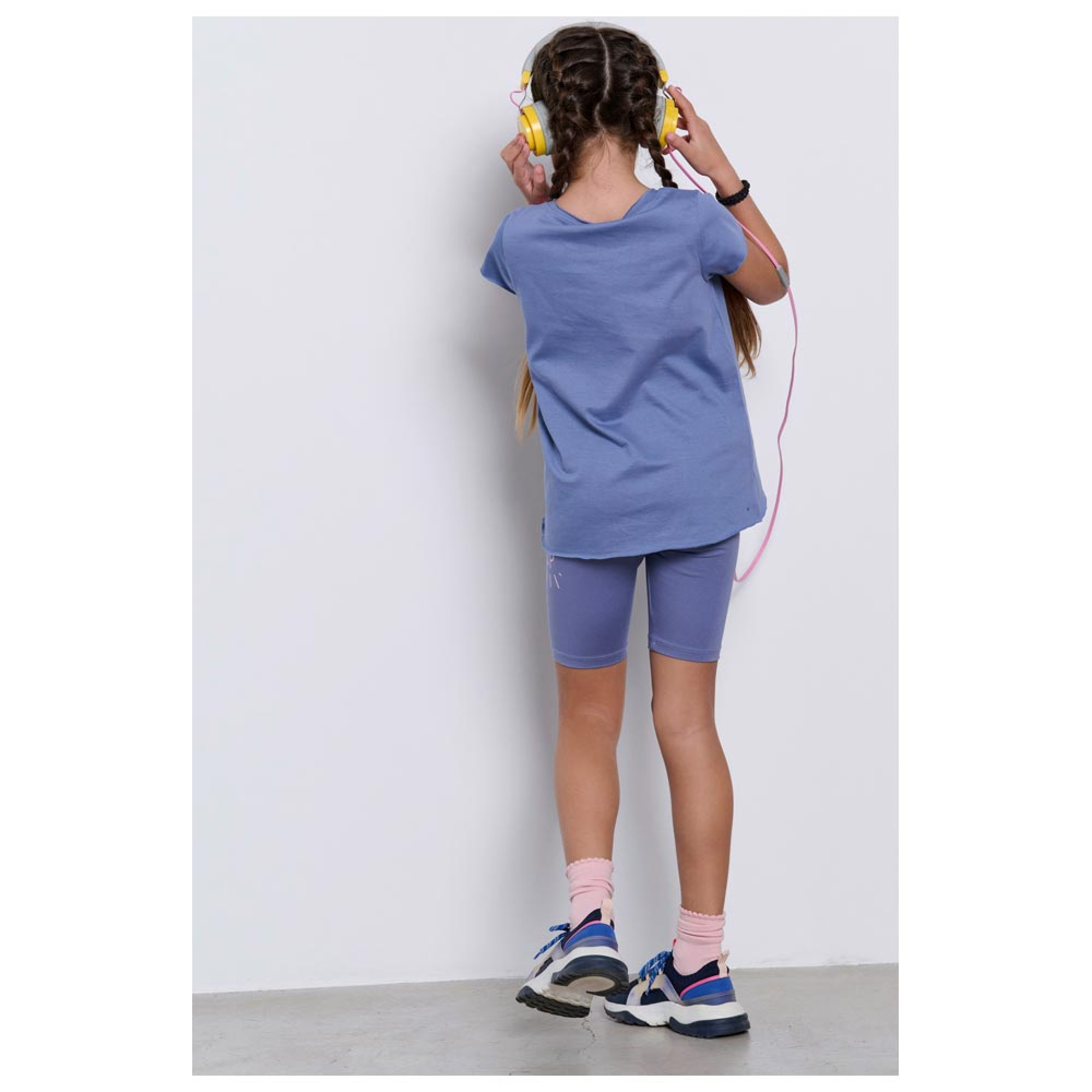 Παιδικό σετ με κοντομάνικη μπλούζα και κολάν 2/4 για κορίτσια