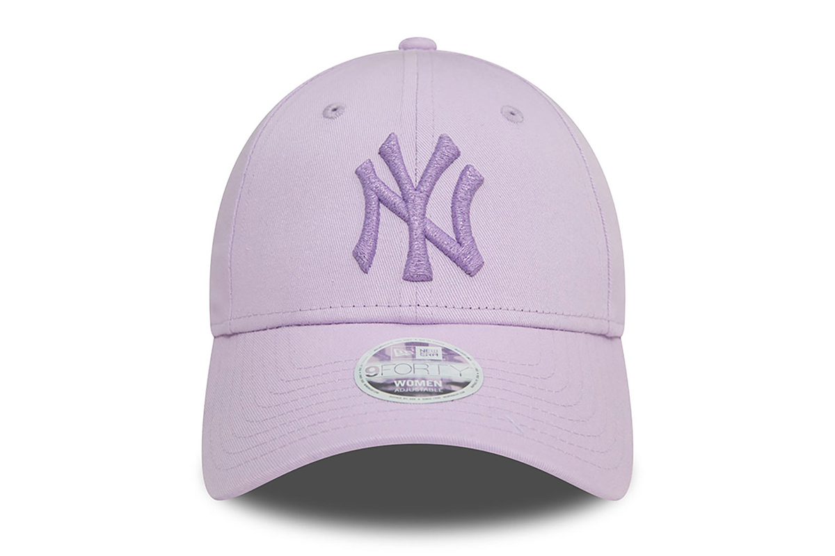 New York Yankees League Essential