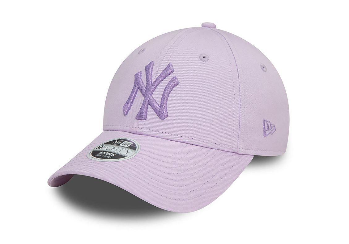 New York Yankees League Essential