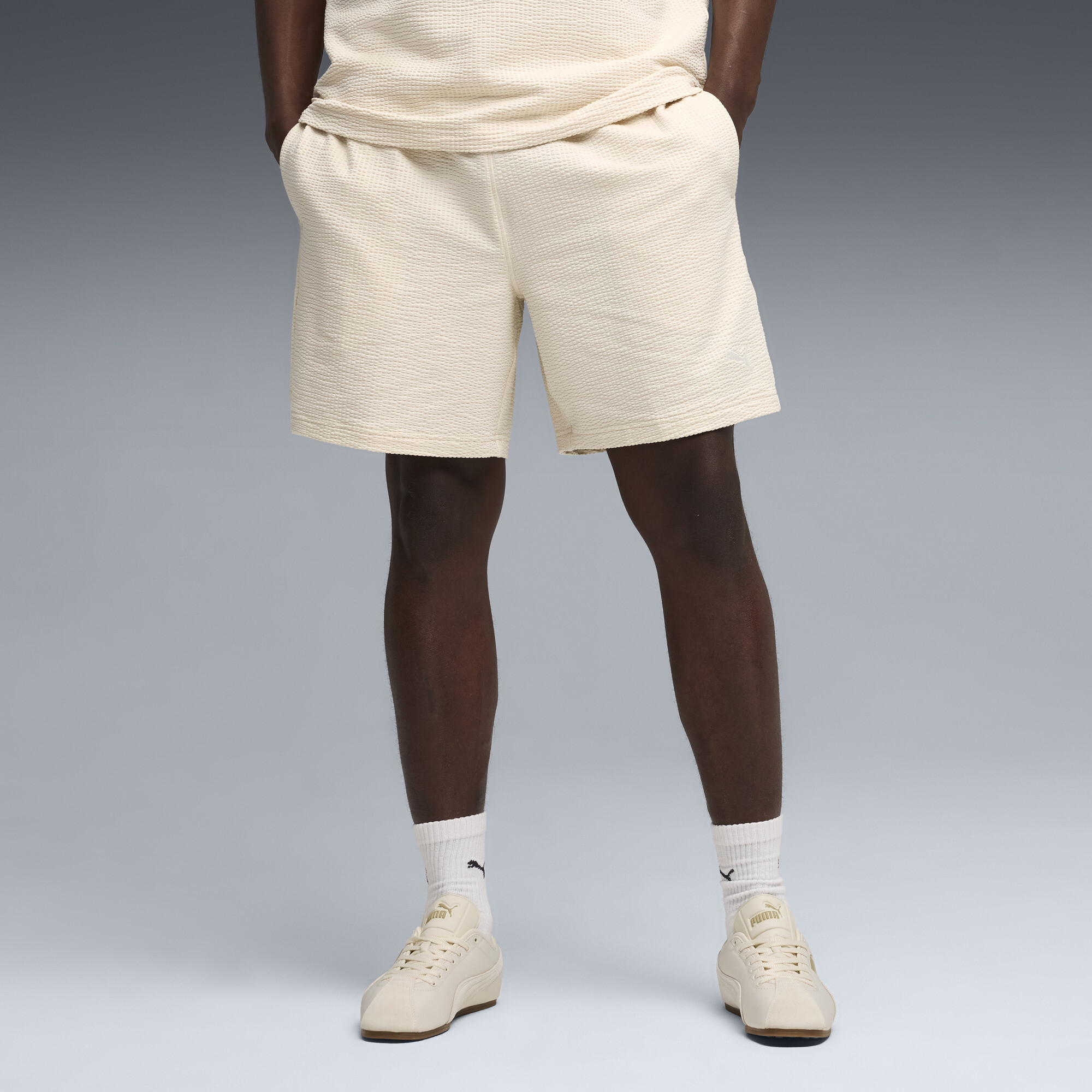 PUMA
Short Ess Elevated Material