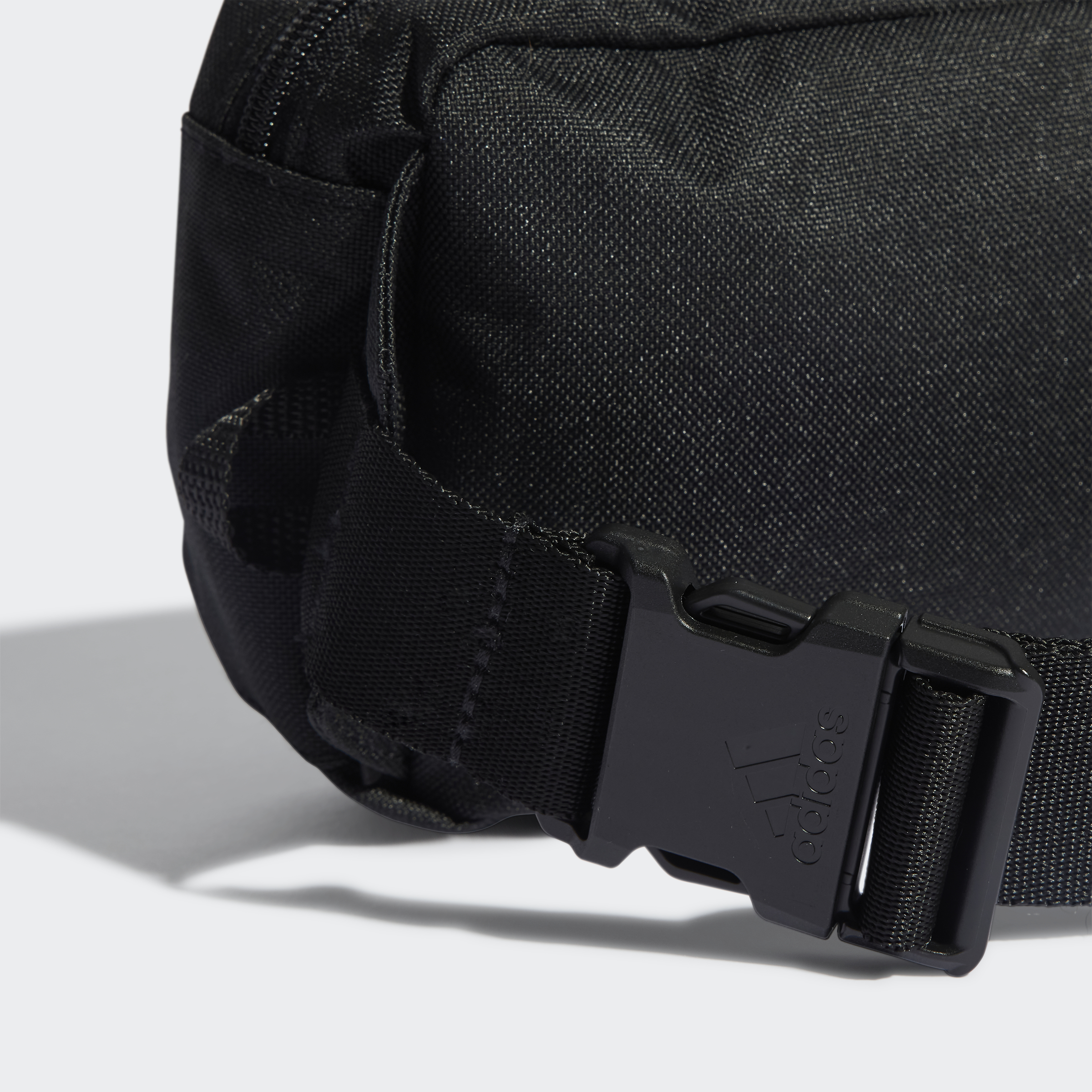 LINEAR BUM BAG