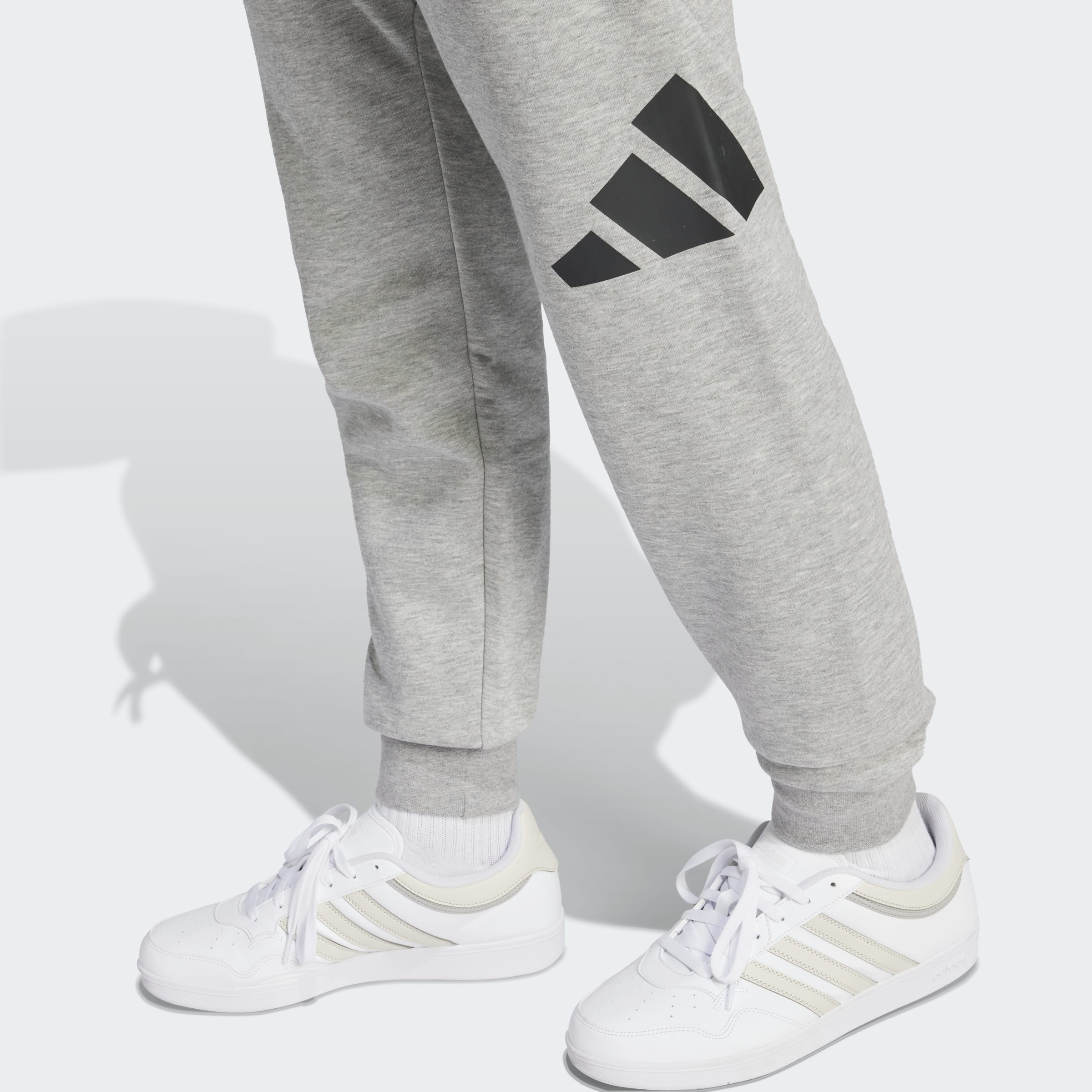 Adidas Ανδρικό Παντελόνι Φόρμας Fleece με Λάστιχο