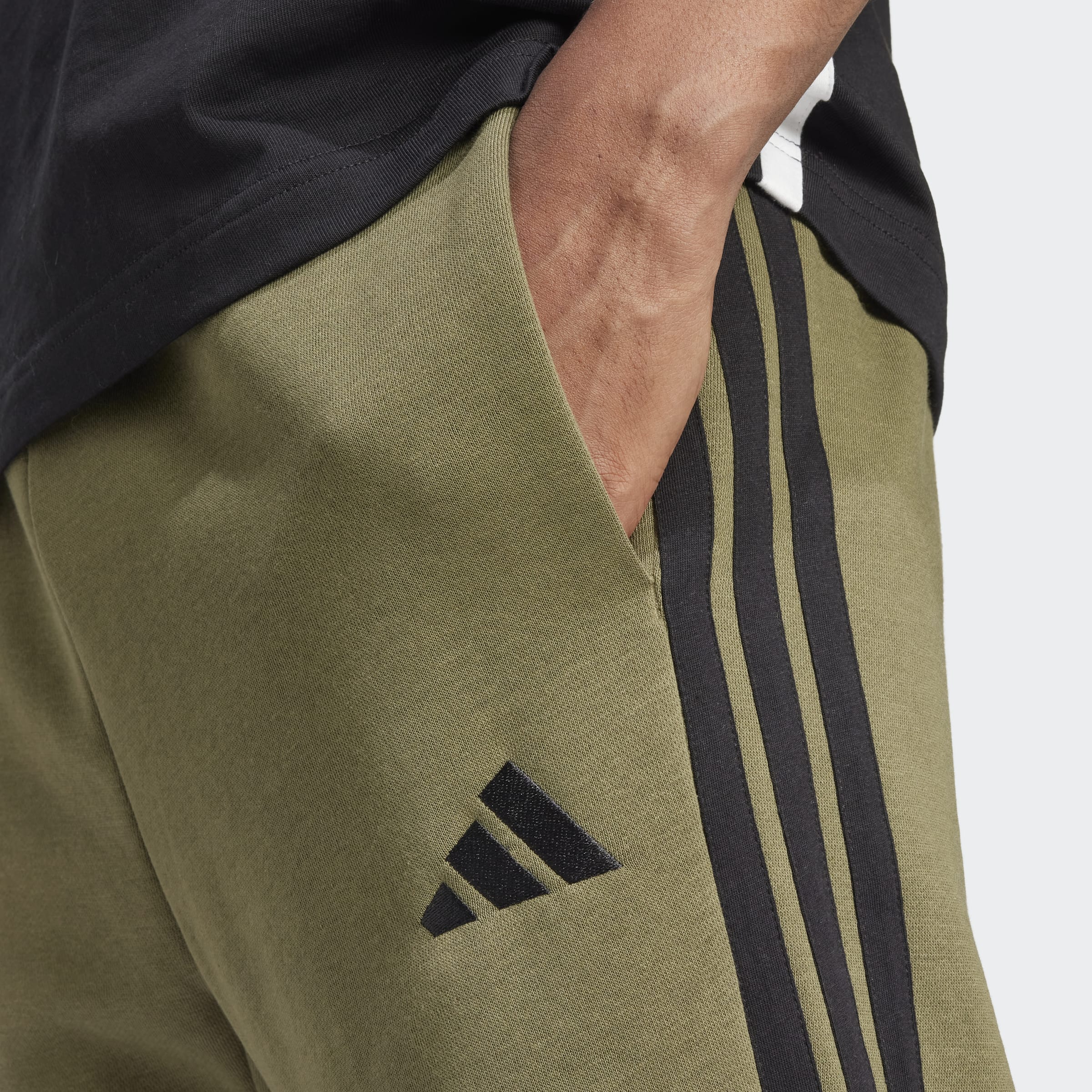 Adidas Sportswear Essential 3-Stripes